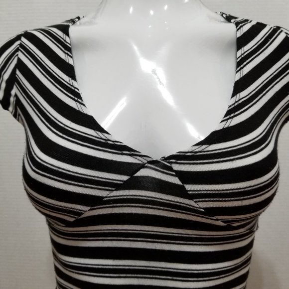 FANG top Small striped scalloped hems v-neck knit Y2K VINTAGE - Picture 5 of 13